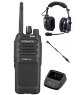 Kenwood TK-3701D PMR446 portofoon met Maas HD-1000 headset en tafellader