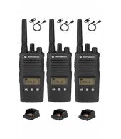 Set van 3 Motorola XT460 IP55 PMR446 met D-shape oortje M1 2-Pins en tafellader 